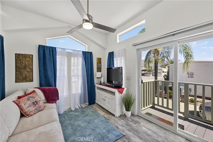 Property Photo:  910 Deerwood  CA 92583 