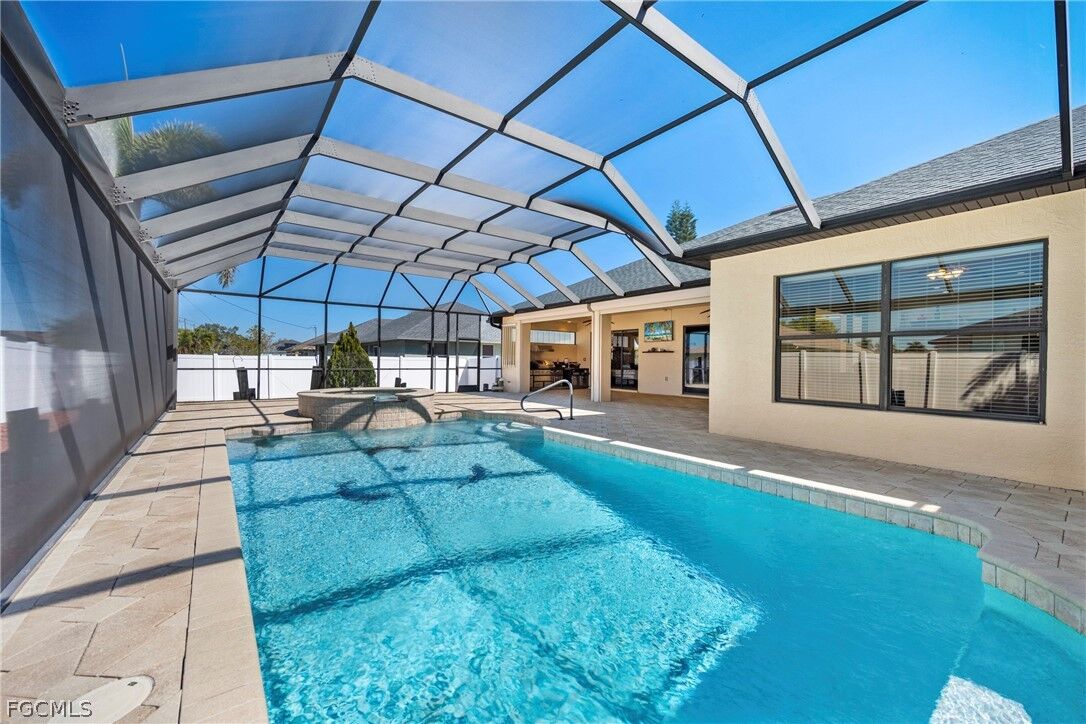 Property Photo:  4436 SW 15th Avenue  FL 33914 