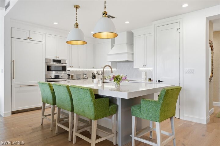 Property Photo:  1115 Central Avenue 456  FL 34102 