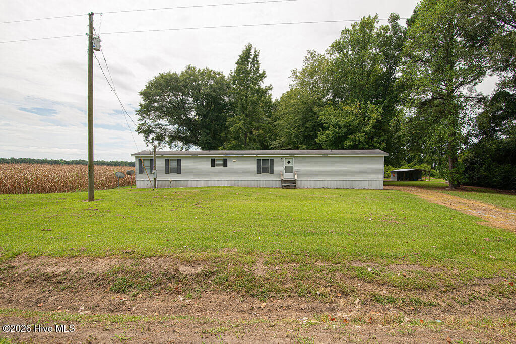 Property Photo: 2919 Kinston Highway NC 28574