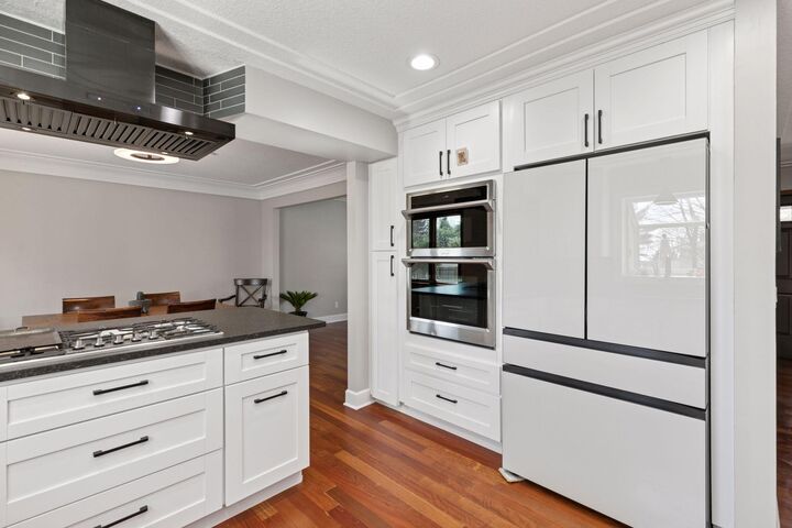 Property Photo:  15011 Oakland Avenue  MN 55306 