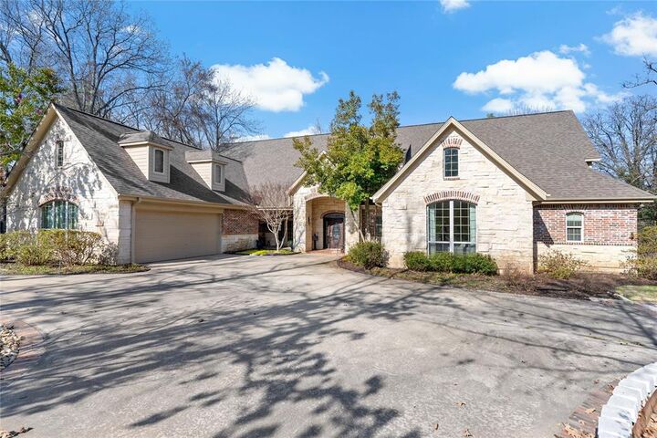 Property Photo: 571 Hidden Lake Drive TX 75473