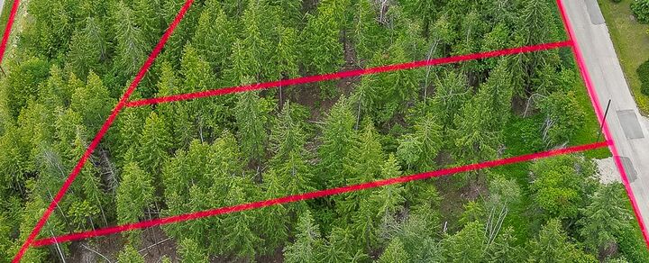 Property Photo: 125 Timberlane Road BC V0E 1V1