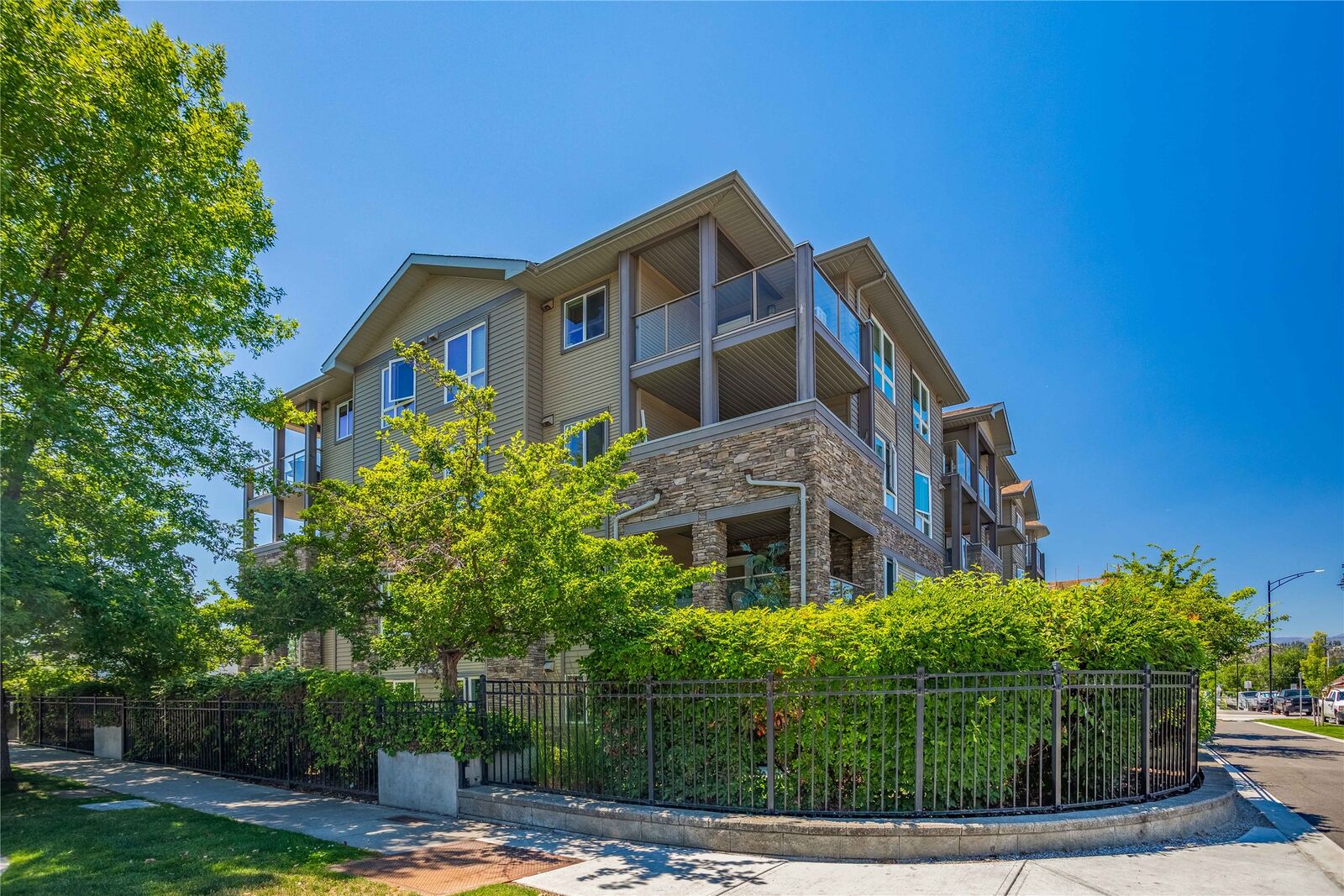 Photo de la propriété:  325 McIntosh Road 4105  BC V1X 2C6 