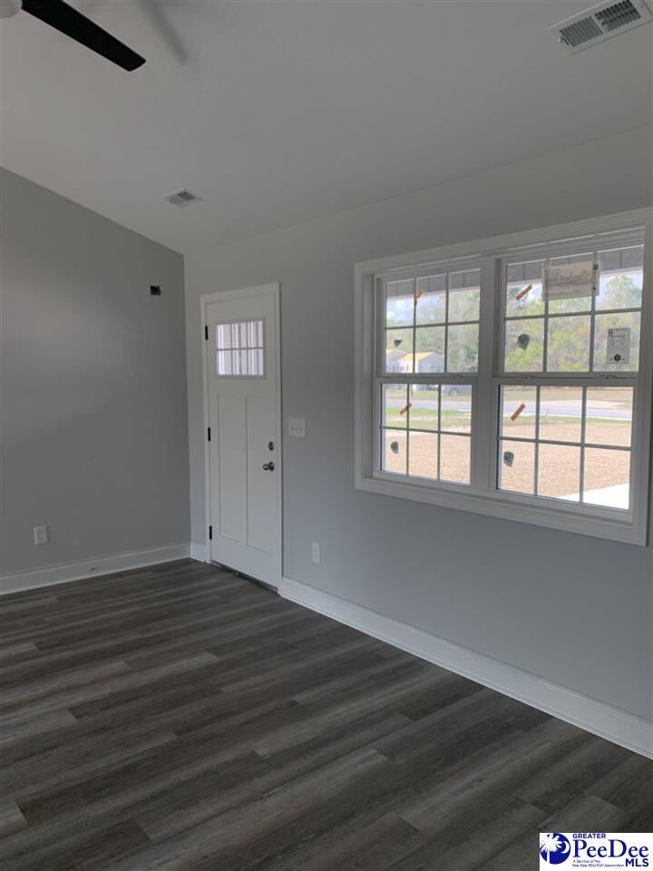 Property Photo: 4962 E National Cemetery Road SC 29506