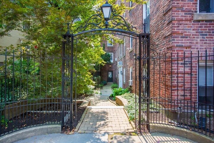 Property Photo:  16 Chauncy 53  MA 02138 