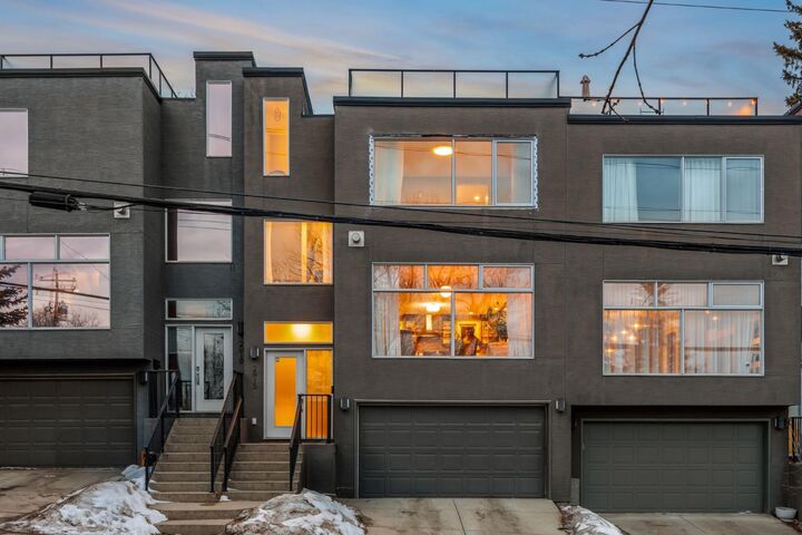 Property Photo: 2915 17 Street SW AB T2T 4N6