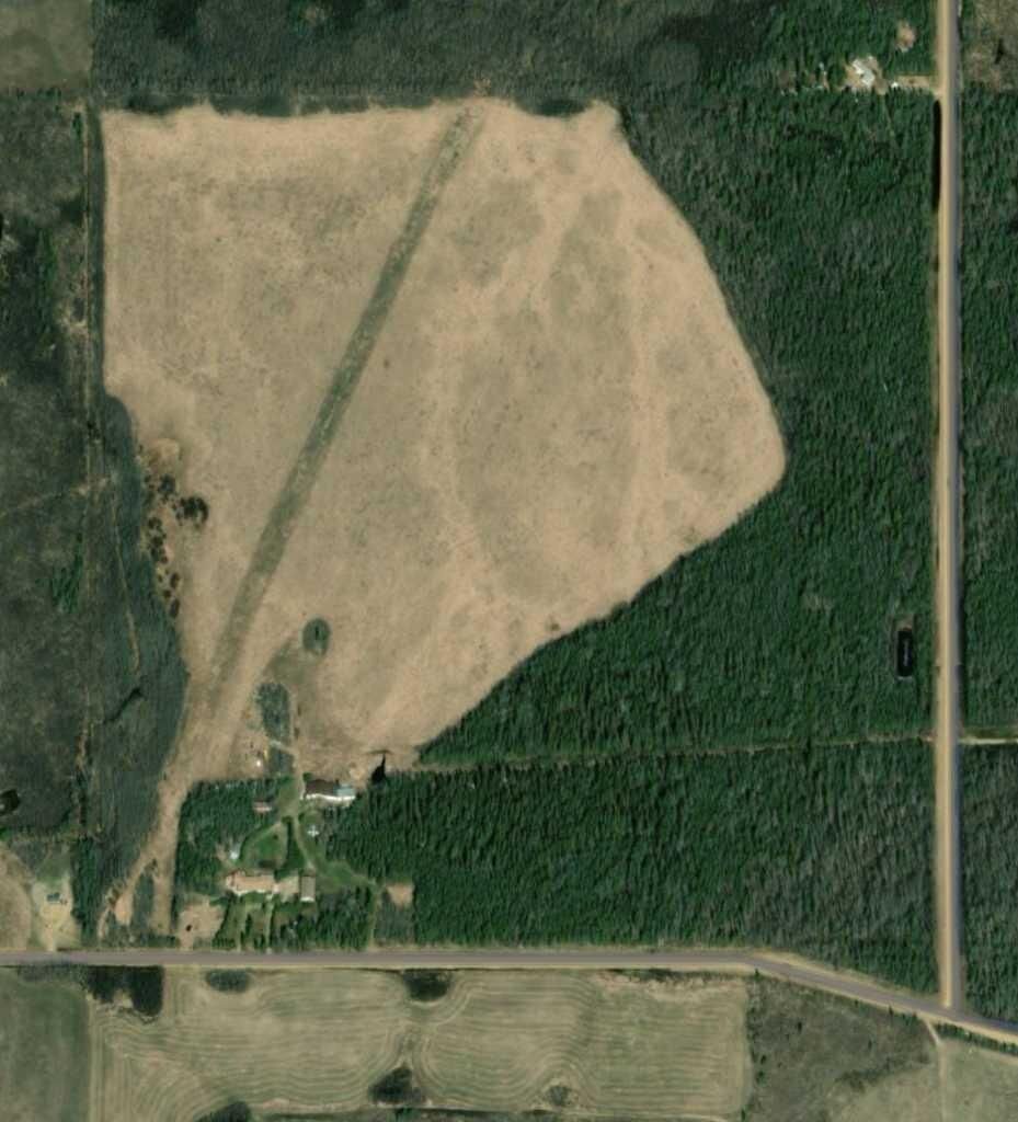 Property Photo:  234034 Twp 860  AB T8S 1S4 