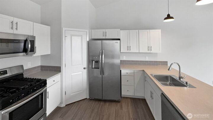 Property Photo: 5419 Remington Drive WA 99301