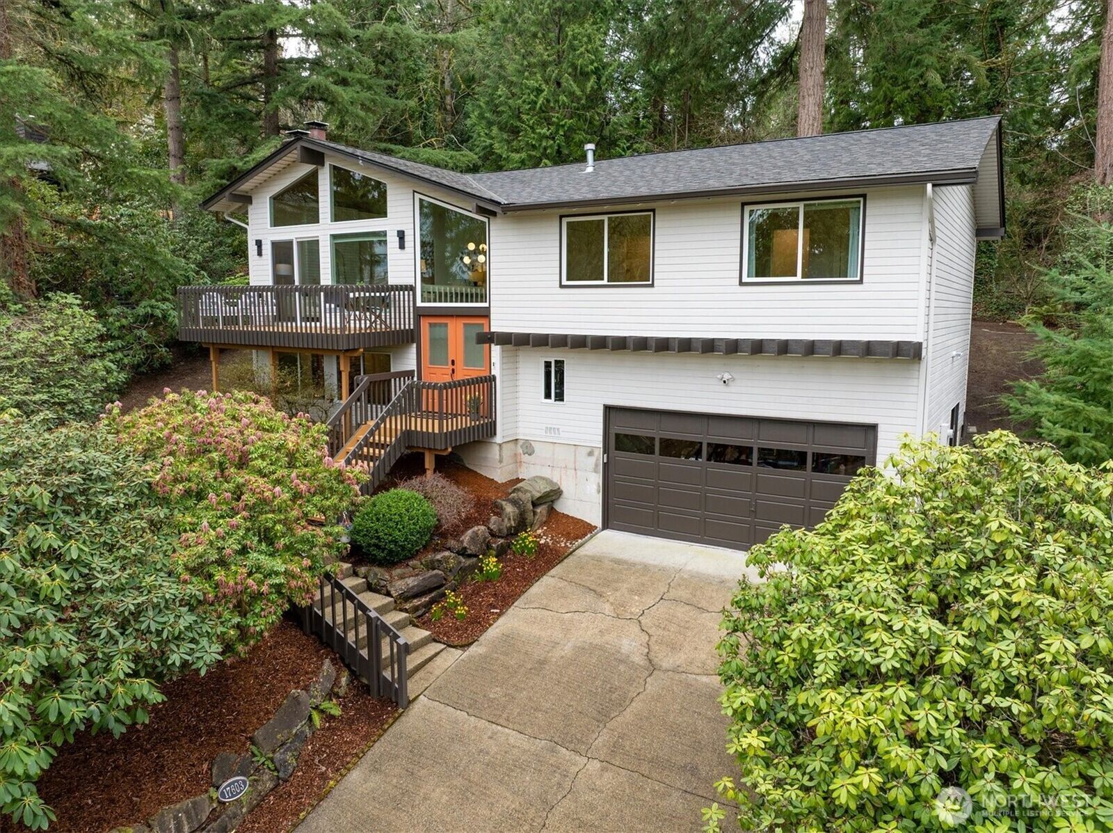 Property Photo:  17603 NE 30th Place  WA 98052 
