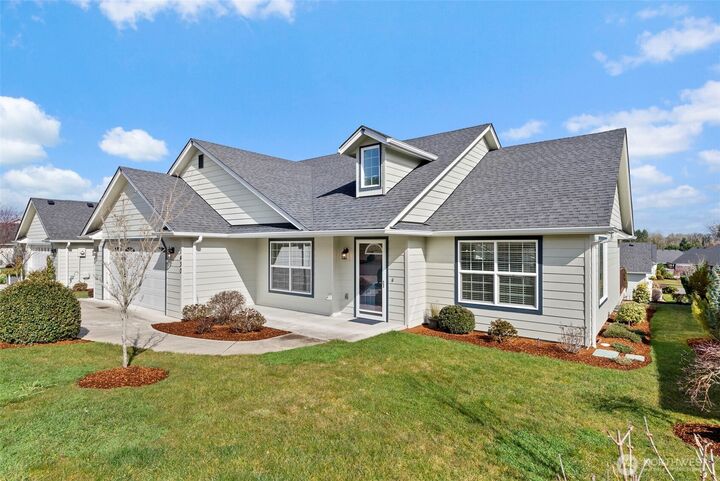 Property Photo: 1430 Stillwaters Avenue WA 98531