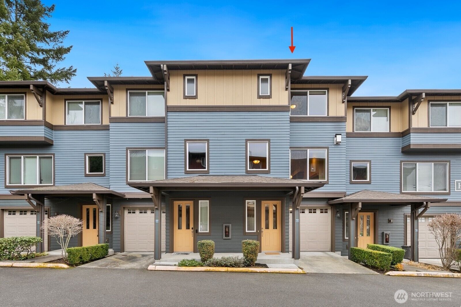 Property Photo:  2115  201st Place SE H3  WA 98021 