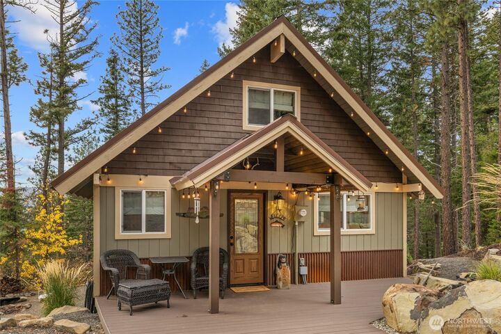 Property Photo:  110  Deer Point Lane  WA 98940 