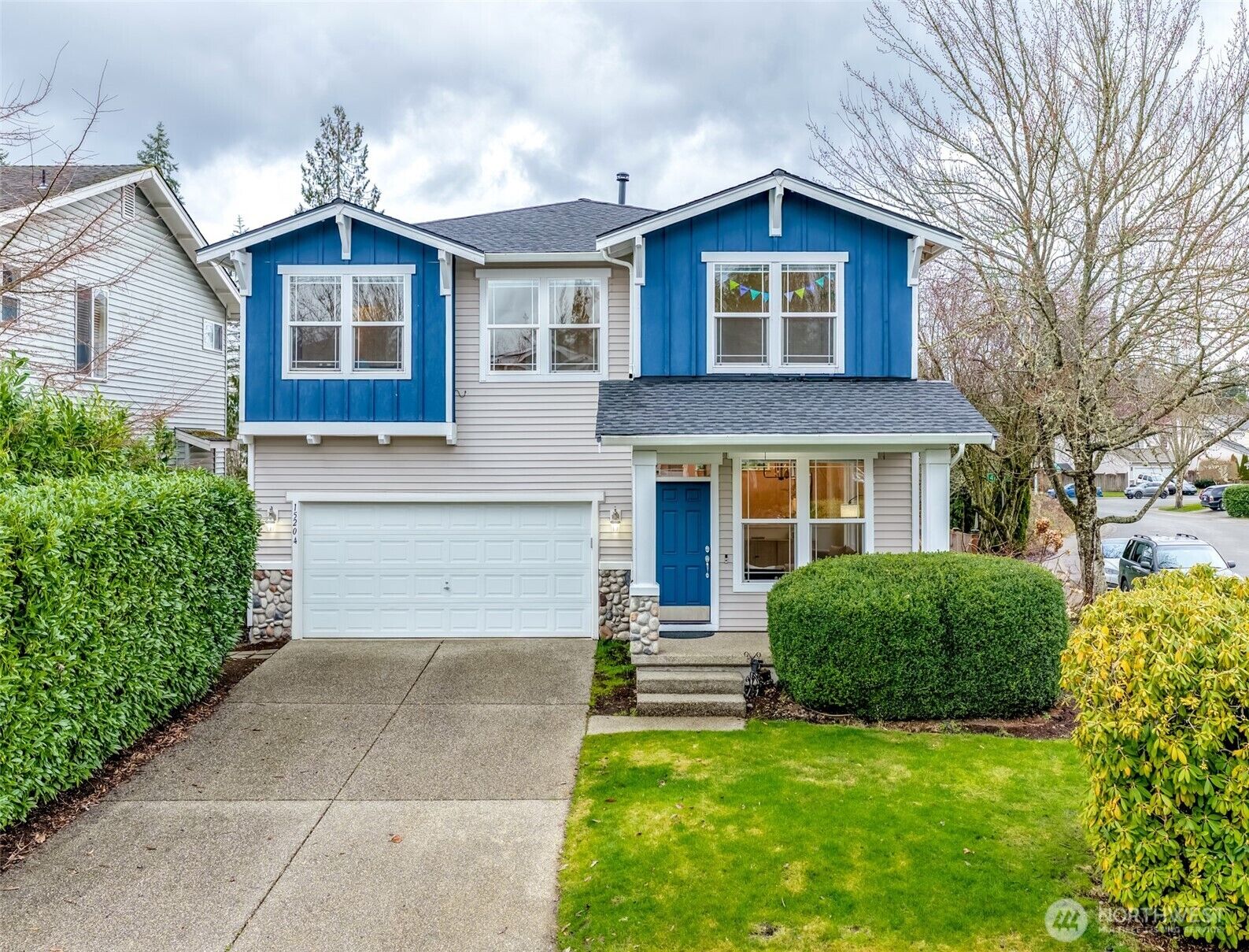 Property Photo:  15204  48th Avenue SE  WA 98208 