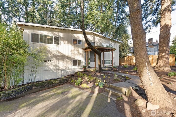 Property Photo:  15024 SE 113th Street  WA 98059 