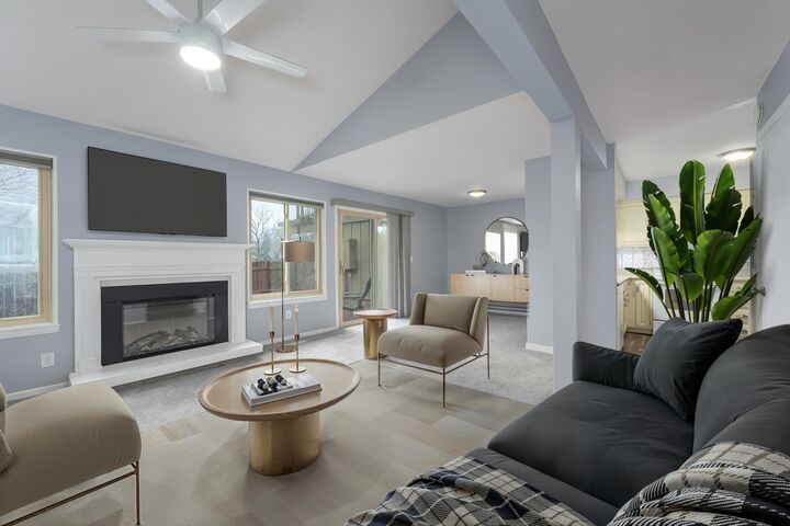 Photo de la propriété:  8201 E Harry St  KS 67207-4655 