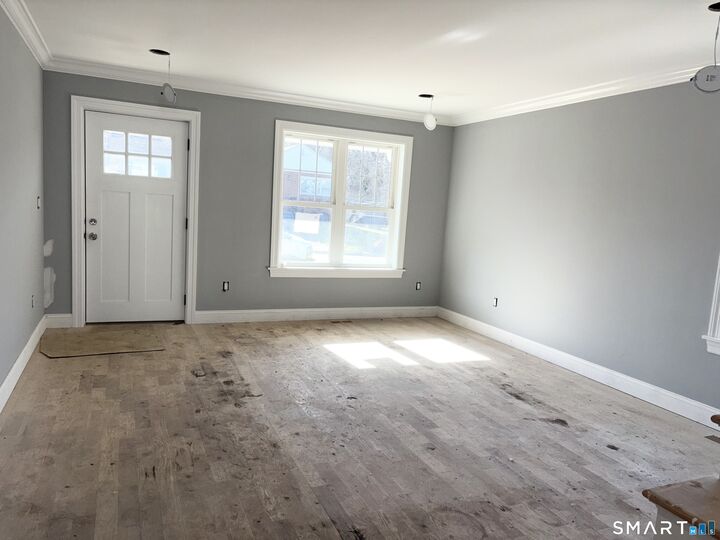 Property Photo:  420 Greenwood Street  CT 06606 