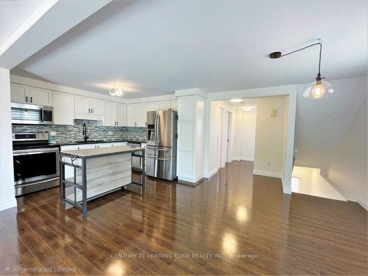 Property Photo: 6 Highbrook Street ON N2E 3P1