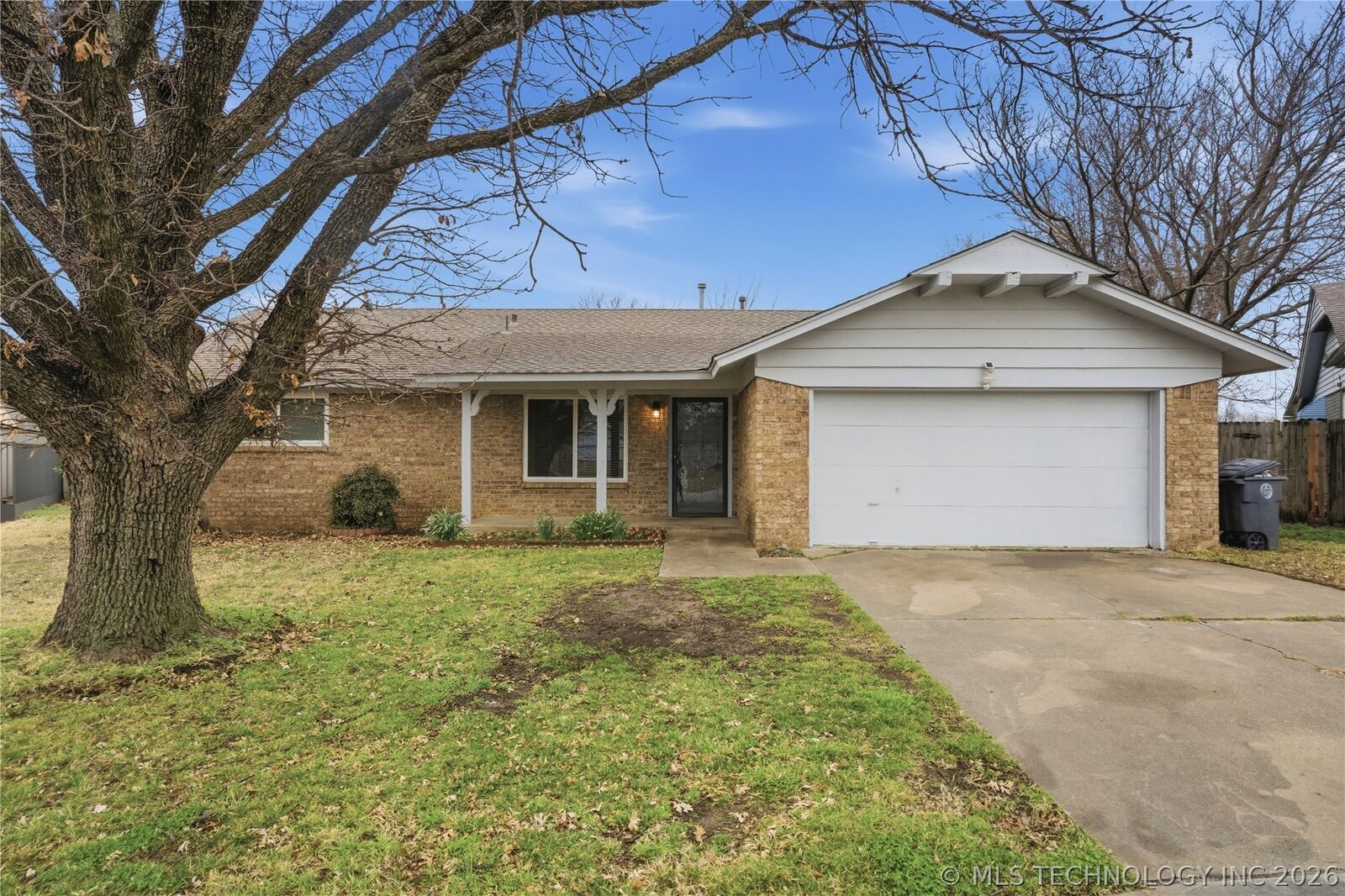 Property Photo:  3204 S 128th  OK 74146 