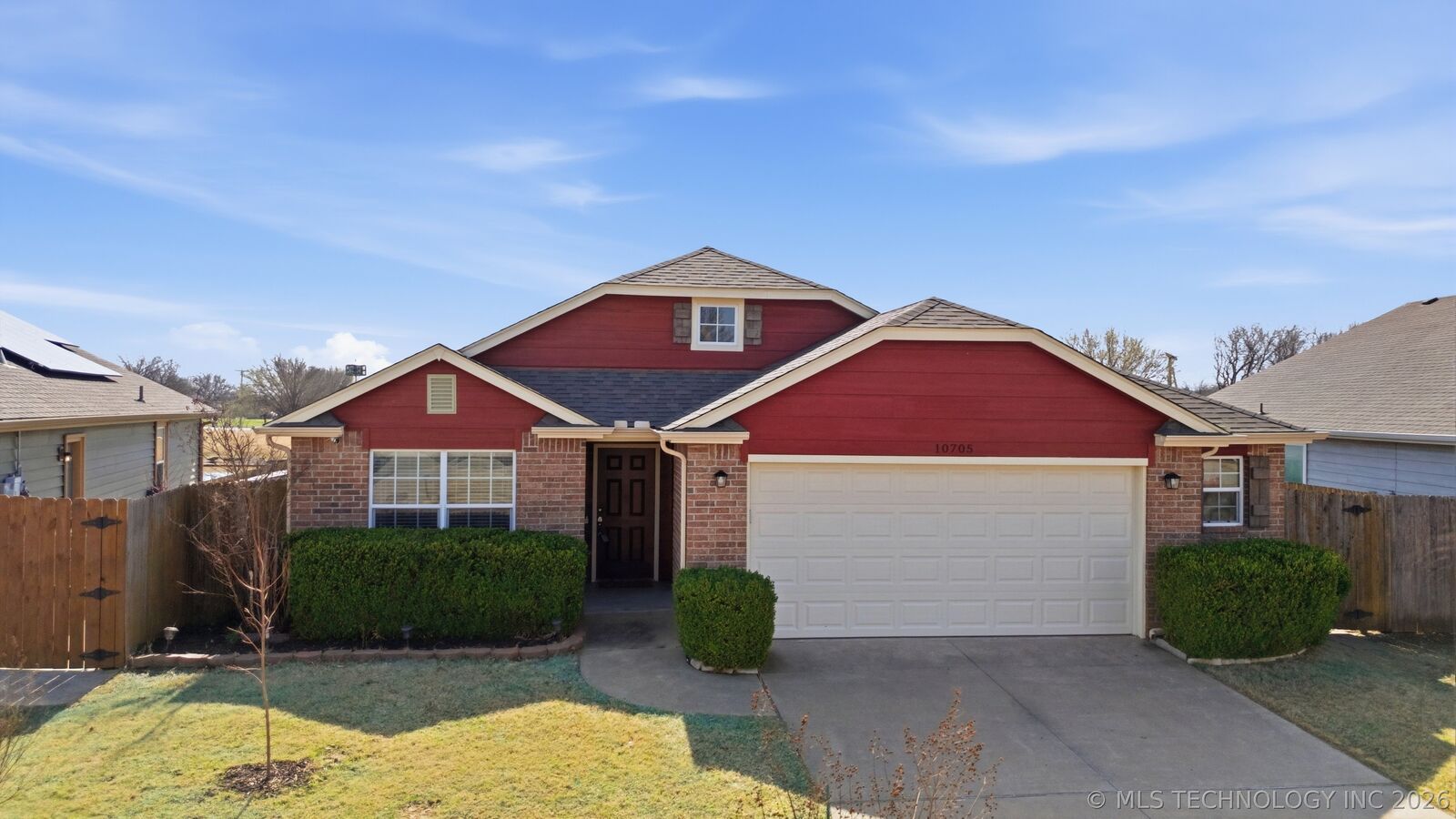 Property Photo:  10705 N 154th  OK 74055 