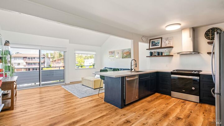 Property Photo:  408 Larkspur Plaza Drive  CA 94939 