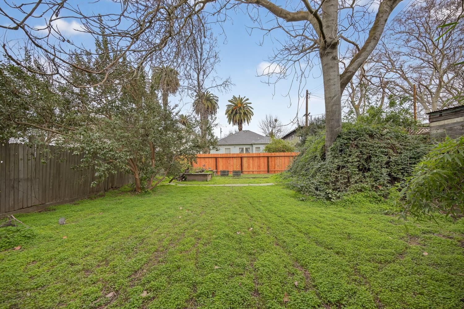 Property Photo: 319 W Street CA 95818