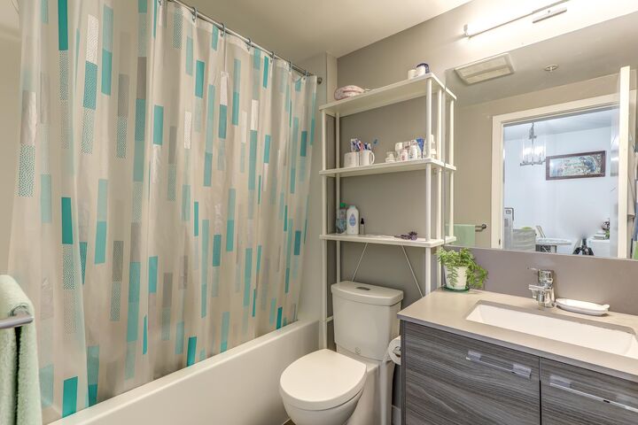 Property Photo: 10603 140 Street 108 BC V3T 0M8