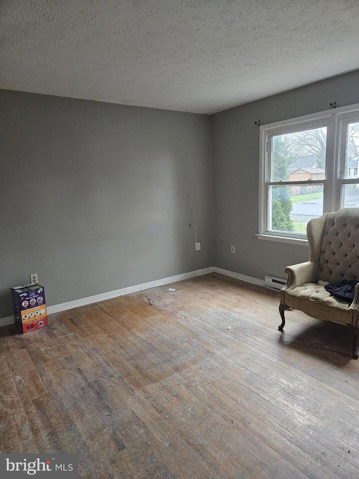 Property Photo:  523 Monticello Street  VA 22601 