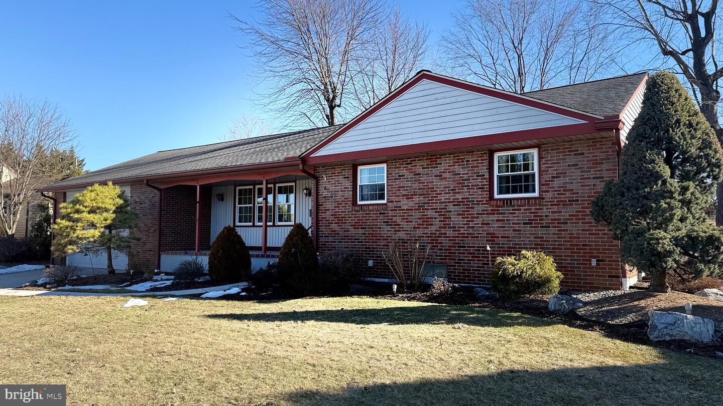 Property Photo:  1745 York Road  PA 19610 