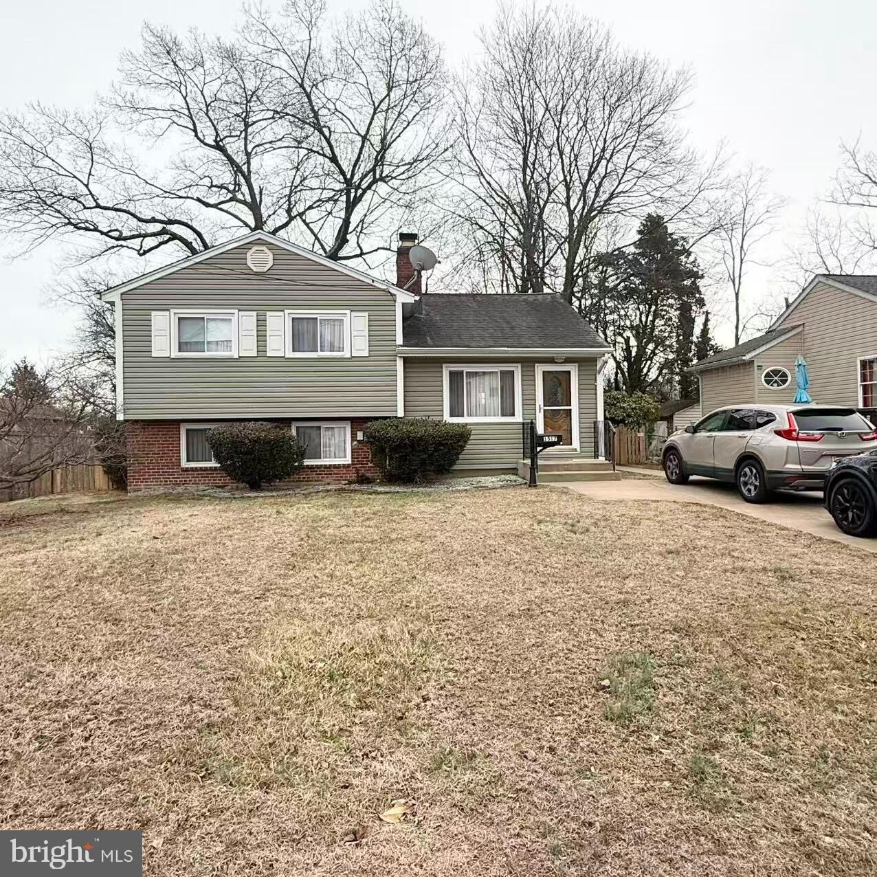 Property Photo:  1517 James Street  VA 22191 