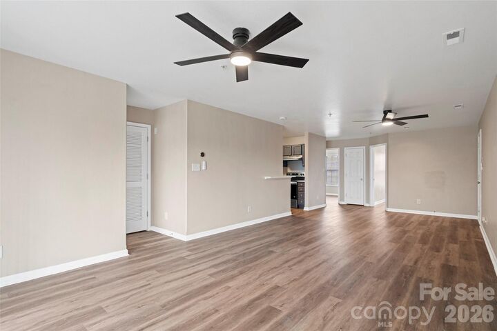 Property Photo:  1134 Plaza Walk Drive  NC 28215 
