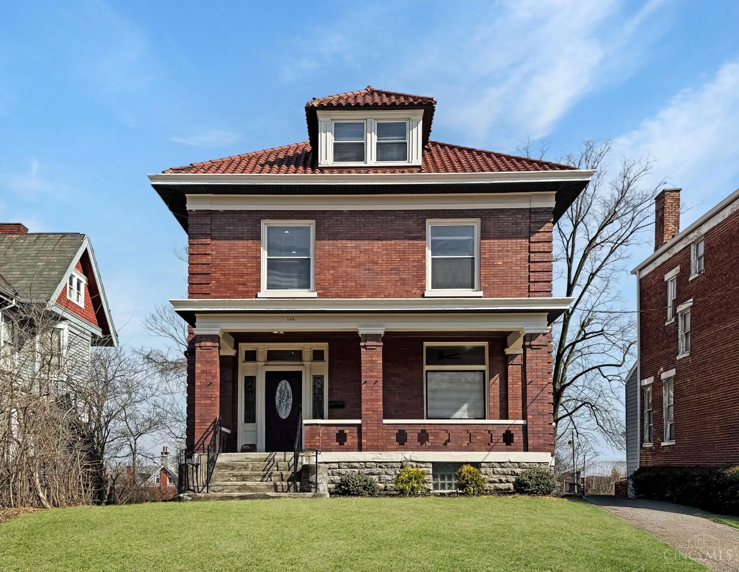 Property Photo:  860 Buena Vista Place  OH 45206 