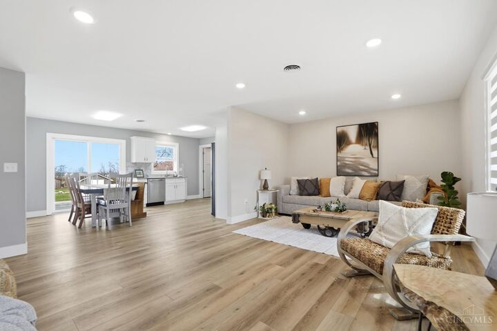 Property Photo: 4096 Kirchling Road OH 45013