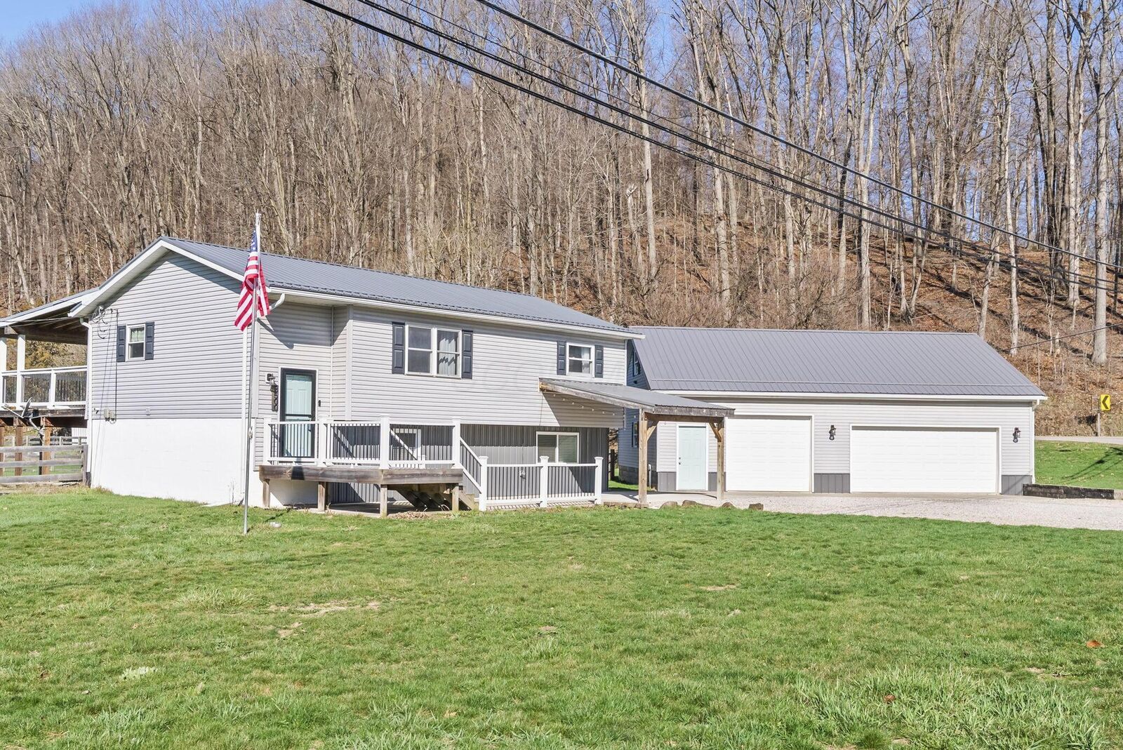 Property Photo:  3500 Dry Creek NE Road  OH 43023 