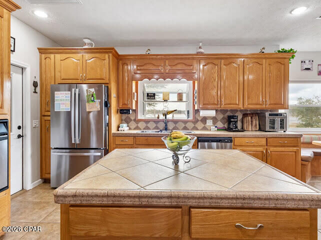 Property Photo:  5096 Lake Ridge Drive  FL 32428 