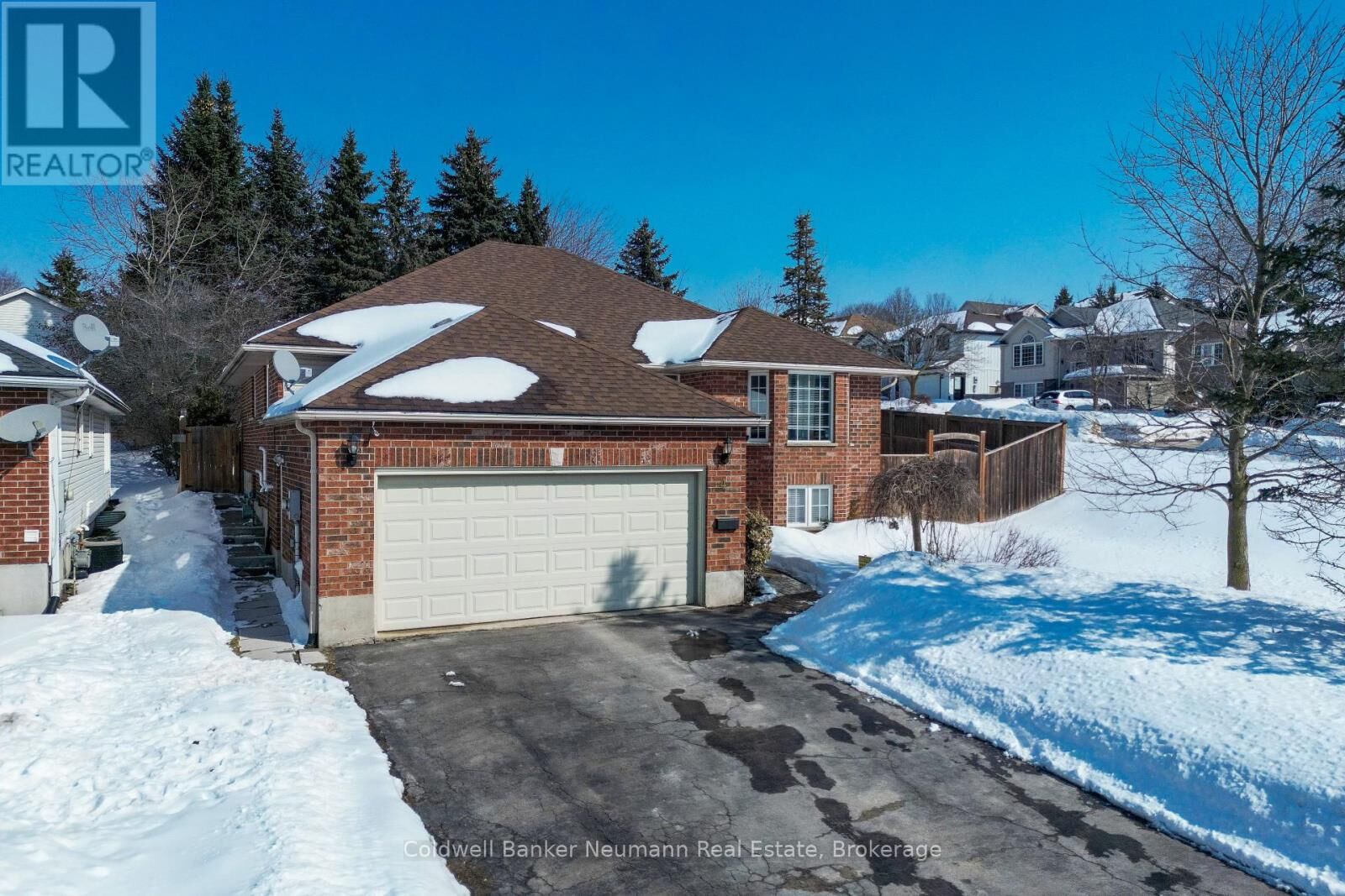 Property Photo: 4 Cutting Drive Lower ON N0B 1S0