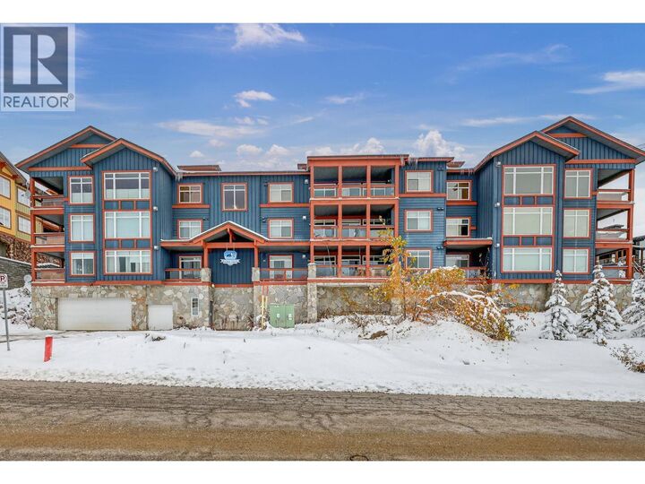 Property Photo: 315 Whitehorse Lane 203 BC V1P 1P3