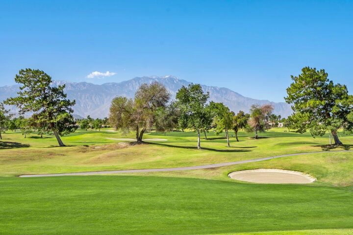 Property Photo:  36 Colonial Drive  CA 92270 