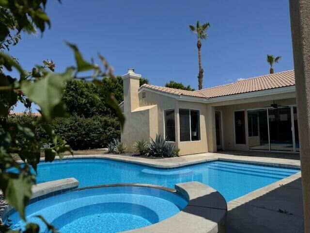 Property Photo:  74 Rocio Court  CA 92260 