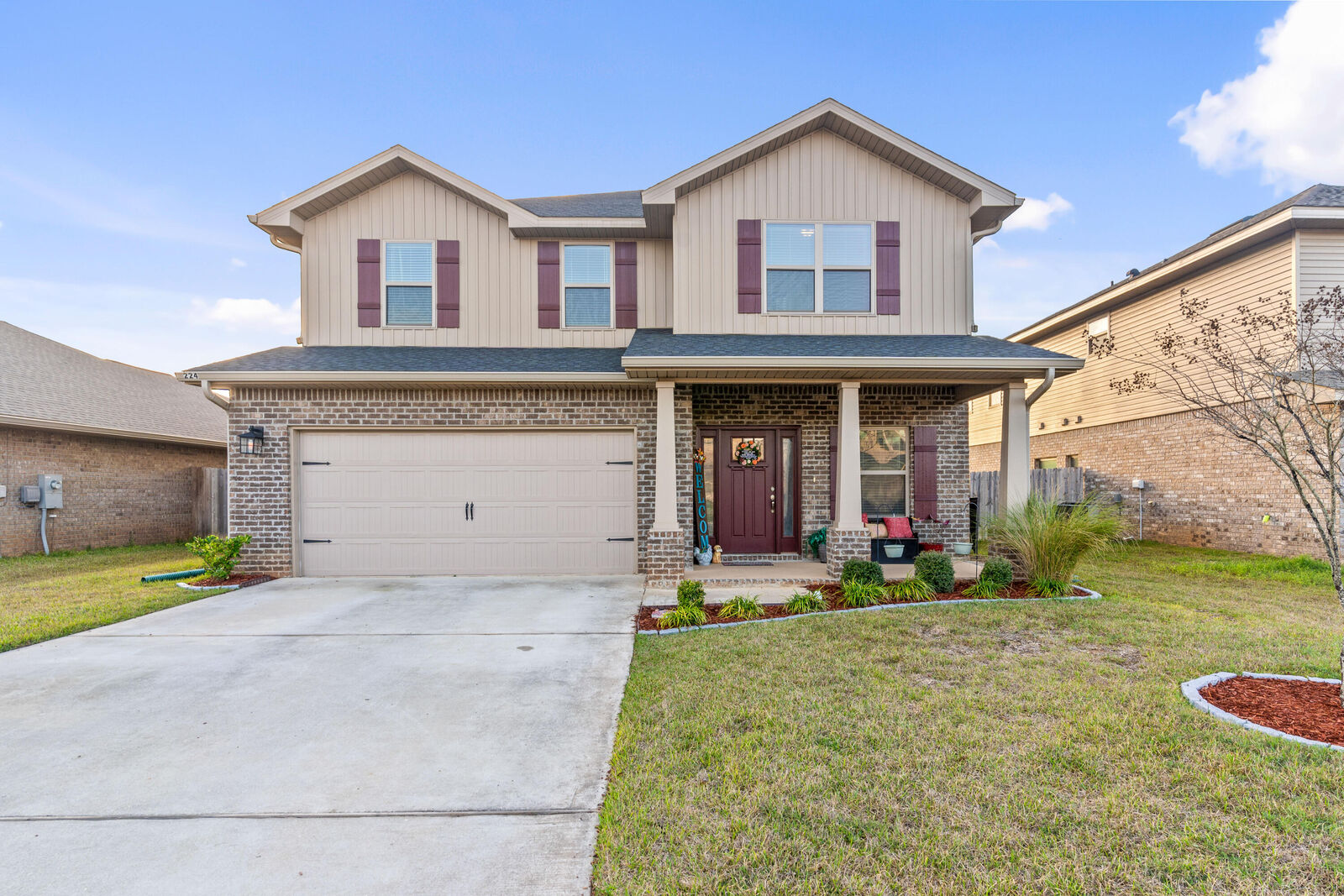 Property Photo: 224 Baycliff Drive FL 32536