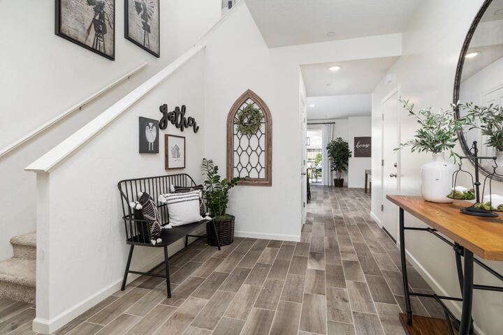 Property Photo:  6794 E Oslin Avenue  CA 93727 
