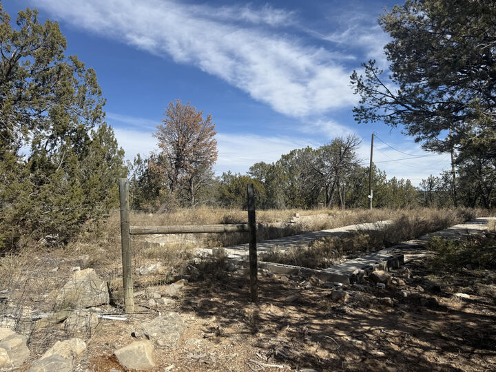 Property Photo:  2 Jesse James Road  NM 87015 