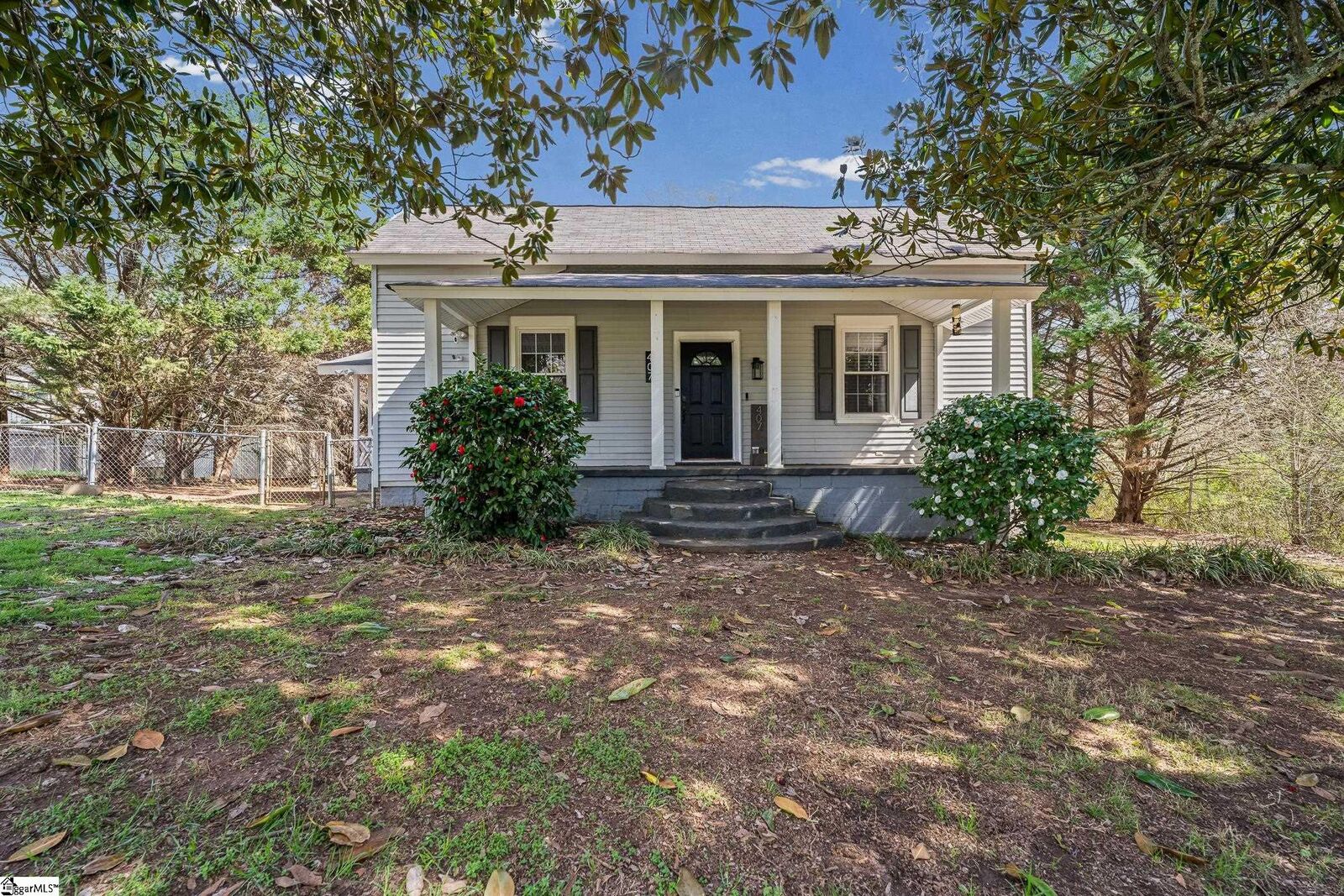 Property Photo: 407 Iler Street SC 29673