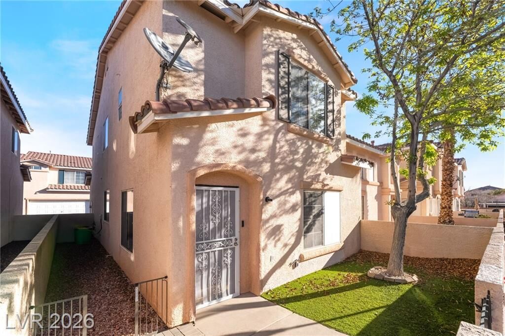 Property Photo:  71 Belle Maison Avenue  NV 89123 