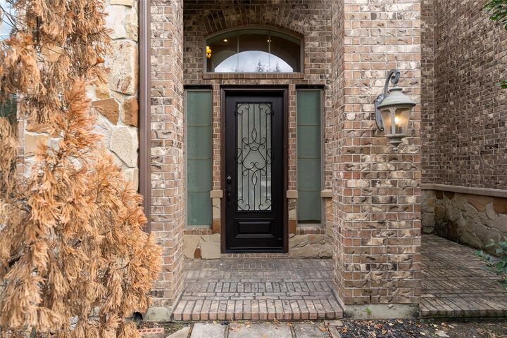 Property Photo:  66 N Bacopa Drive  TX 77389 