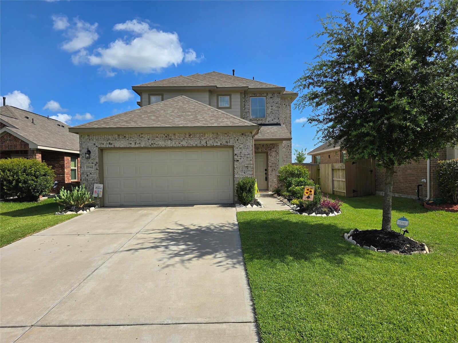 Property Photo: 1942 Bending Green Drive TX 77583