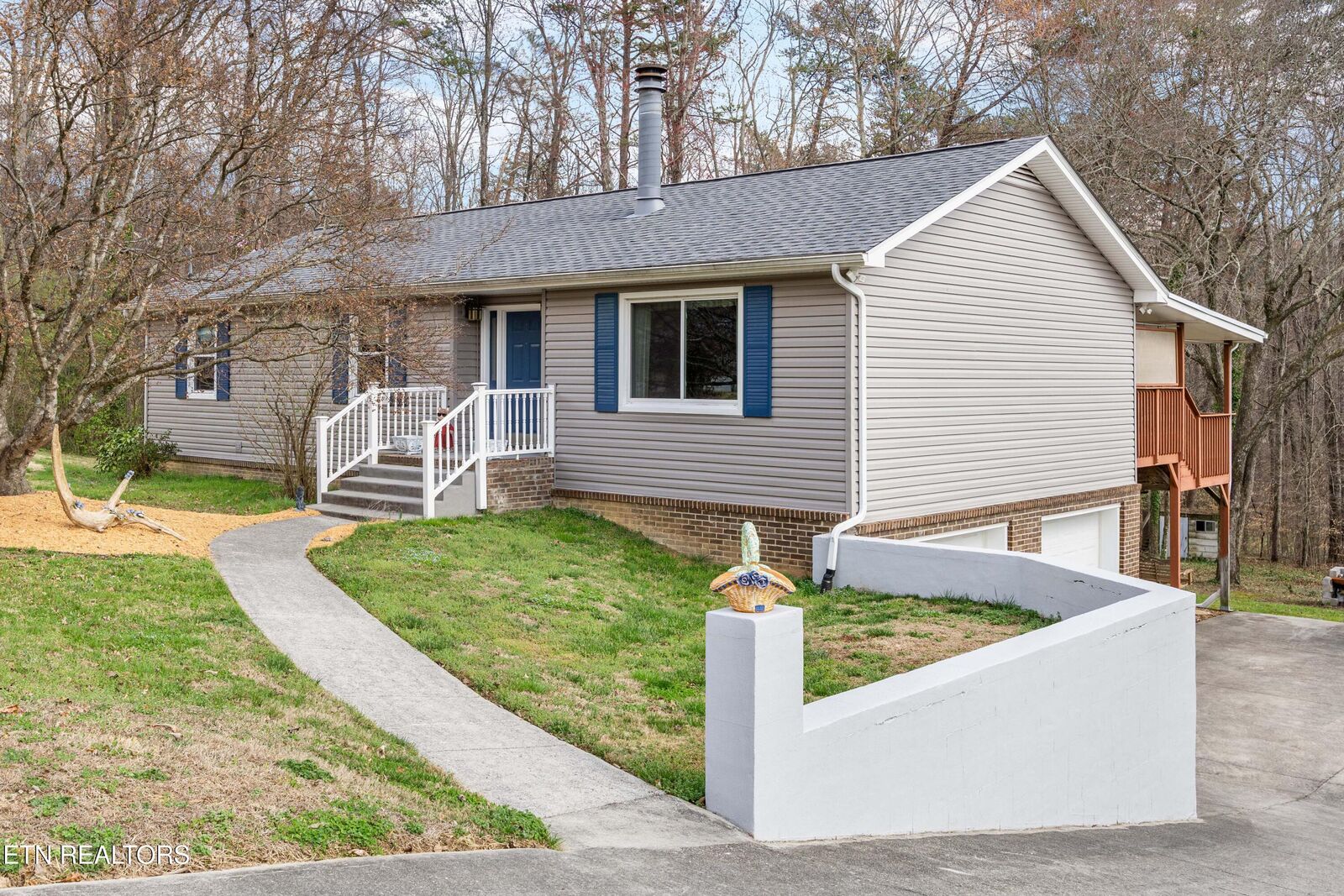 Property Photo:  100 Pioneer Drive  TN 37716 