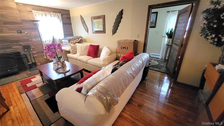 Property Photo:  1 Lawrence Road  NY 12601 