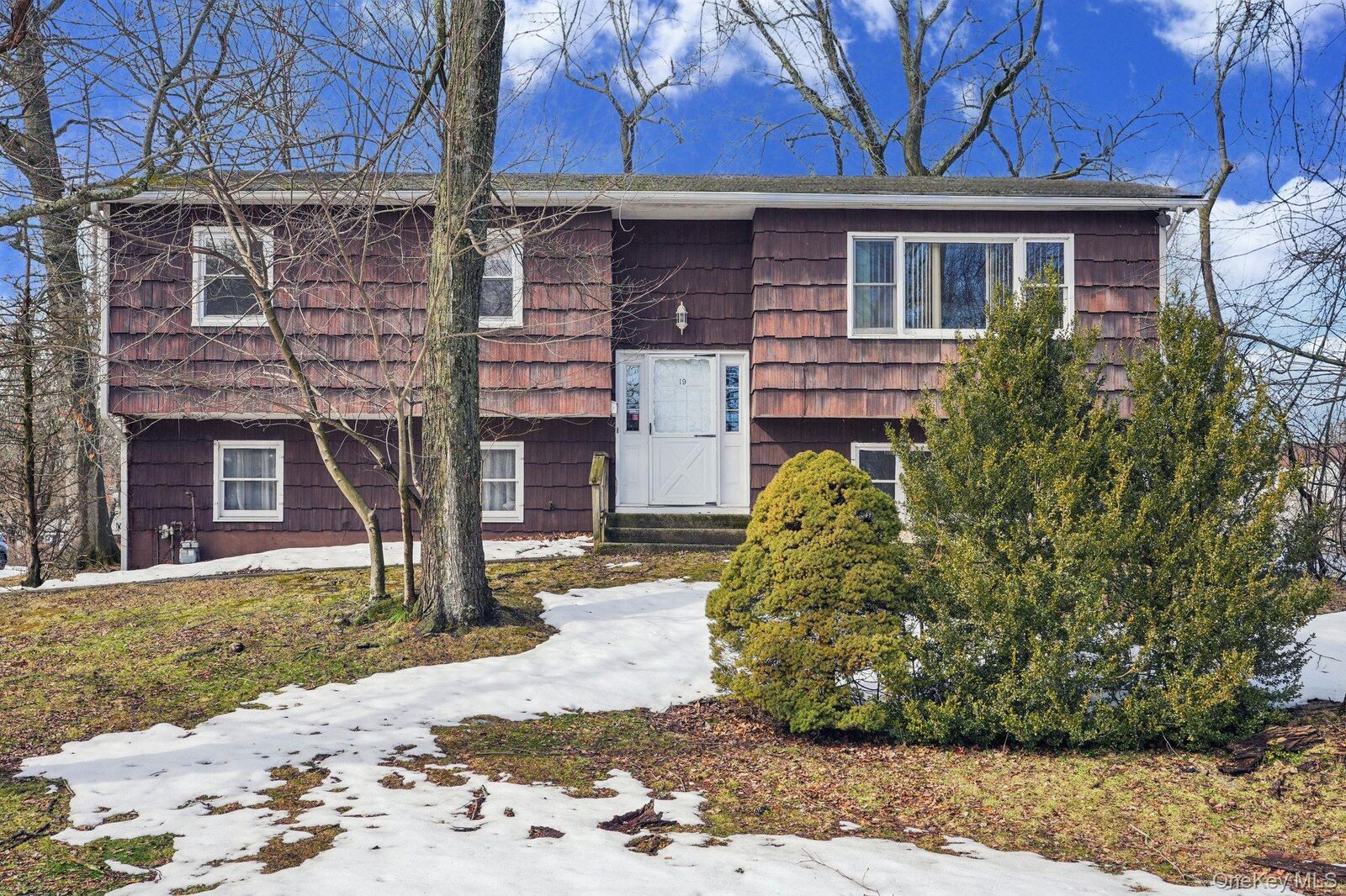 Property Photo:  19 Sheridan Avenue  NY 10920 