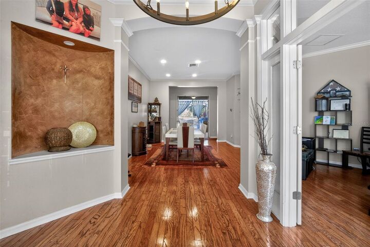 Property Photo: 15020 Eaglerise Drive FL 33547